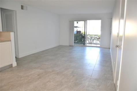 6247 Bay Club Drive Fort Lauderdale FL 33308