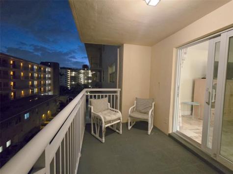 1161 Hillsboro Mile Hillsboro Beach FL 33062