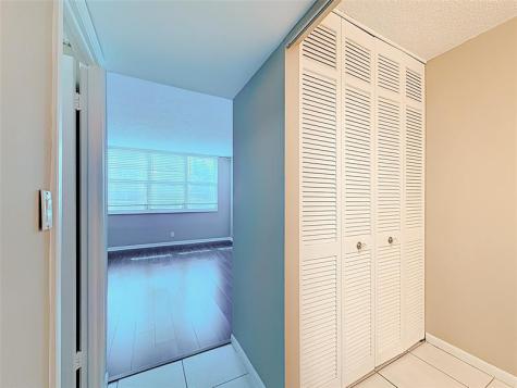 1147 Hillsboro Mile Hillsboro Beach FL 33062