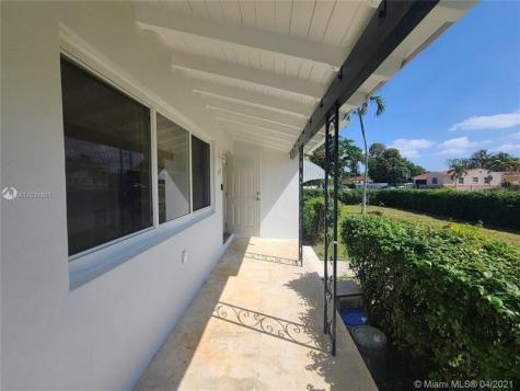 11718 NW 1st Avenue Miami FL 33168
