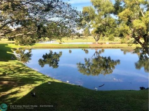 3993 Cypress Reach Court Pompano Beach FL 33069