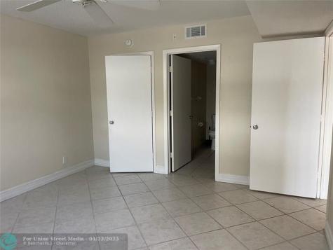 3993 Cypress Reach Court Pompano Beach FL 33069
