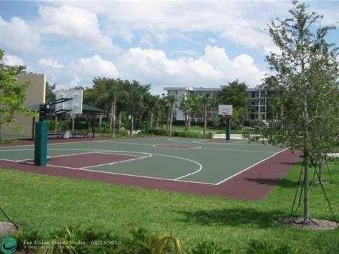 3993 Cypress Reach Court Pompano Beach FL 33069
