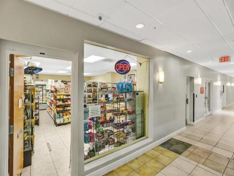 2501 S Ocean Drive Hollywood FL 33019