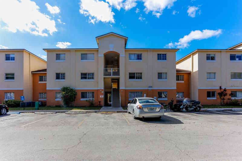 3680 N 56th Avenue Hollywood FL 33021
