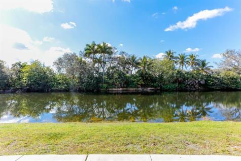 3680 N 56th Avenue Hollywood FL 33021