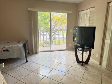 1301 SW 135th Terrace Pembroke Pines FL 33027