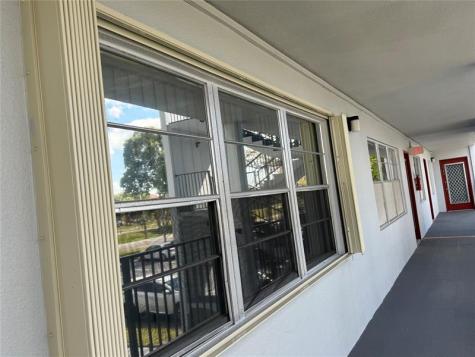 1301 SW 135th Terrace Pembroke Pines FL 33027