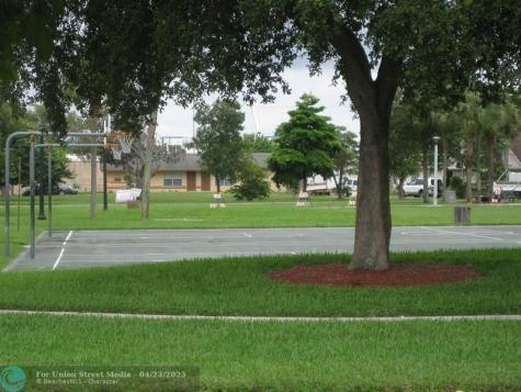771 SW 8th Street Pompano Beach FL 33060