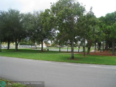 771 SW 8th Street Pompano Beach FL 33060