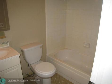 771 SW 8th Street Pompano Beach FL 33060