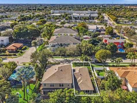 2807 Frederick Boulevard Delray Beach FL 33483