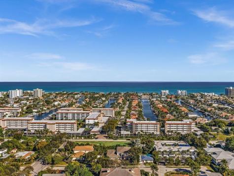 2807 Frederick Boulevard Delray Beach FL 33483