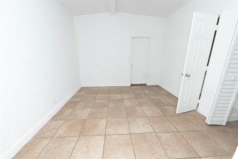 205 NW 33rd Avenue Lauderhill FL 33311