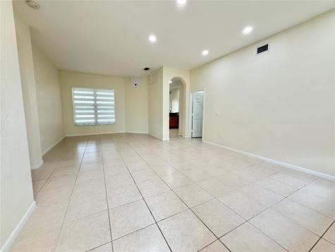 16796 NW 8th Street Pembroke Pines FL 33028