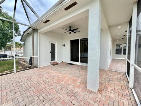 16796 NW 8th Street Pembroke Pines FL 33028