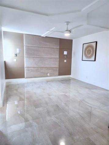6463 La Costa Drive Boca Raton FL 33433