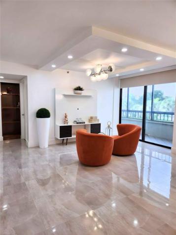 6463 La Costa Drive Boca Raton FL 33433