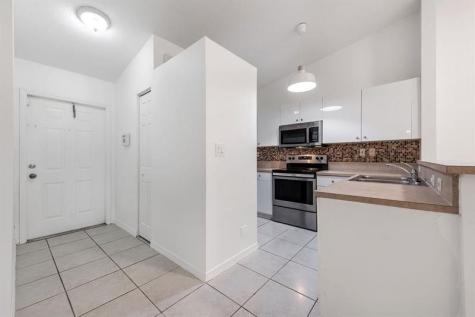 401 NE 1st Court Hallandale Beach FL 33009