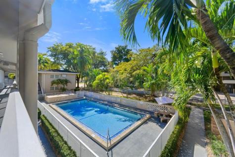 6565 Santona Street Coral Gables FL 33146