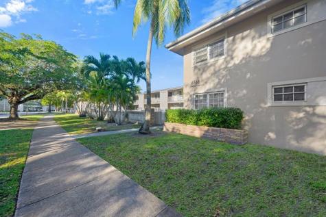 6565 Santona Street Coral Gables FL 33146