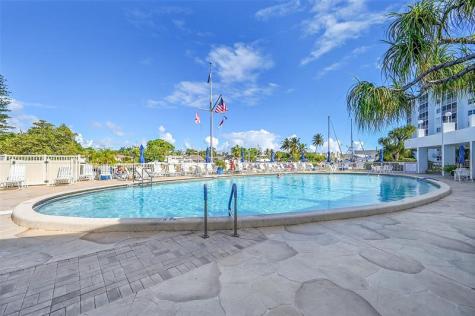 2731 NE 14th Street Causeway Pompano Beach FL 33062