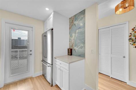 2731 NE 14th Street Causeway Pompano Beach FL 33062