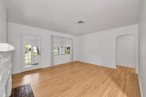 1108 NE 2nd Street Single Fam Fort Lauderdale FL 33301