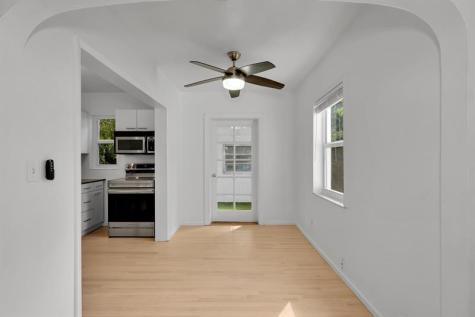 1108 NE 2nd Street Single Fam Fort Lauderdale FL 33301