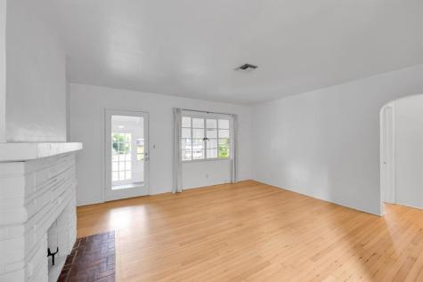 1108 NE 2nd Street Single Fam Fort Lauderdale FL 33301