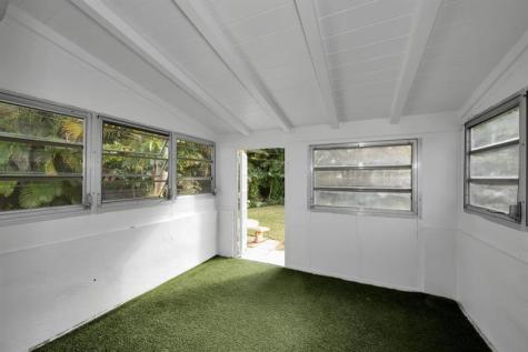 1108 NE 2nd Street Single Fam Fort Lauderdale FL 33301