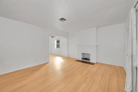 1108 NE 2nd Street Single Fam Fort Lauderdale FL 33301