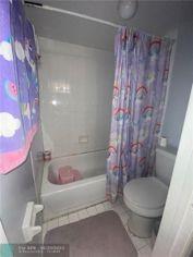 2431 NW 56th Ave#5-204 Lauderhill FL 33313