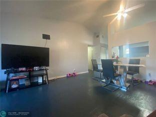 2431 NW 56th Ave#5-204 Lauderhill FL 33313