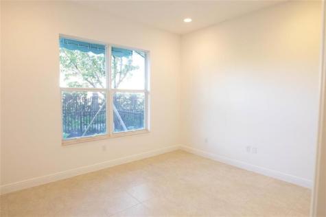 1759 NW 124th Way Pembroke Pines FL 33028