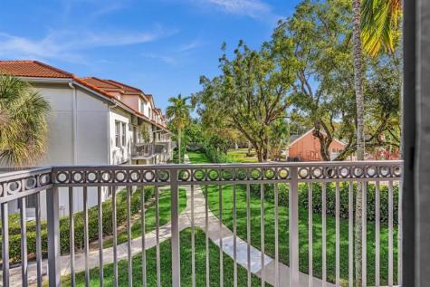 2022 Alta Meadows Lane Delray Beach FL 33444