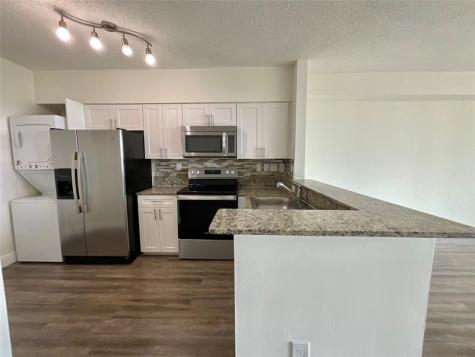 16900 N Bay Road Sunny Isles Beach FL 33160