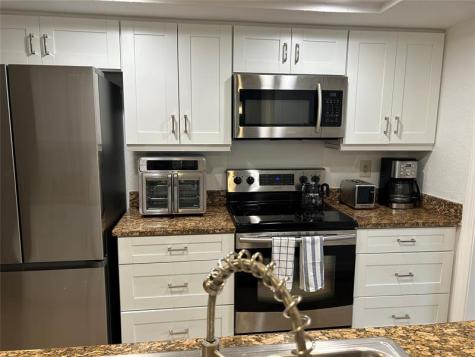 4431 NE 28th Avenue Lighthouse Point FL 33064