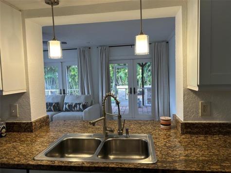 4431 NE 28th Avenue Lighthouse Point FL 33064