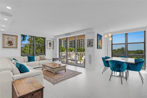 1121 Crandon Boulevard Key Biscayne FL 33149