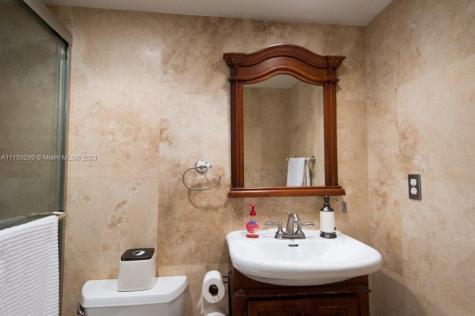 3901 S Ocean Drive Hollywood FL 33019