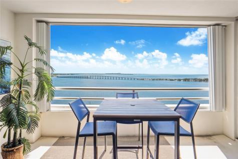 1541 Brickell Avenue Miami FL 33129