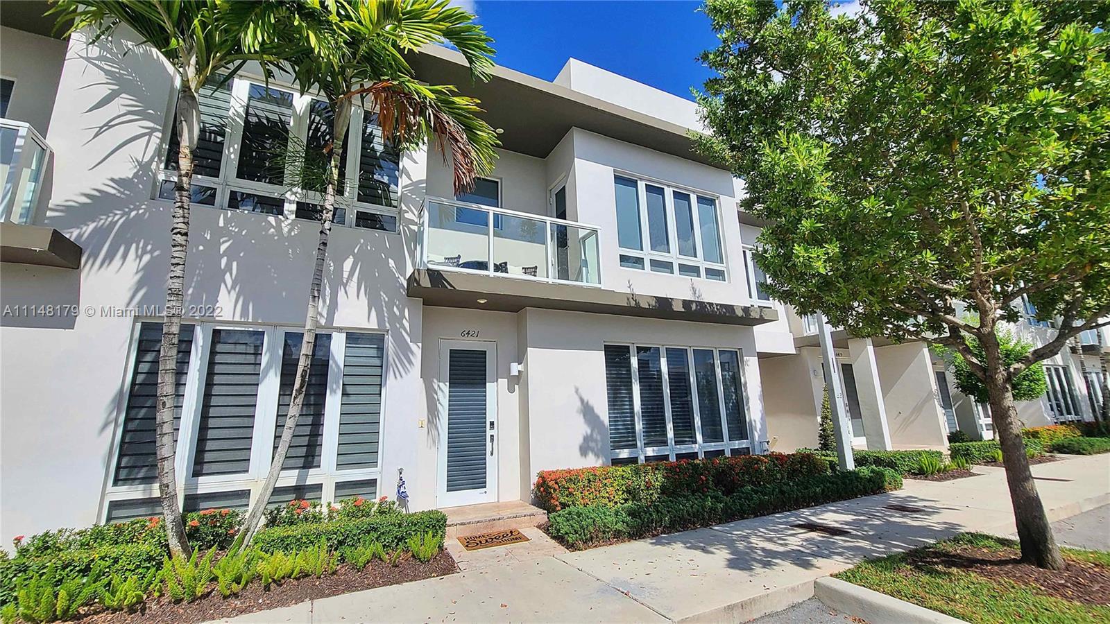 6421 NW 104th Path Doral FL 33178