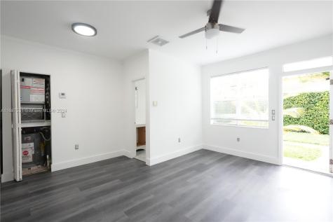 822 Lenox Avenue Miami Beach FL 33139