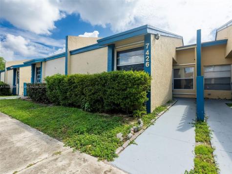 7426 NW 34th Street Lauderhill FL 33319