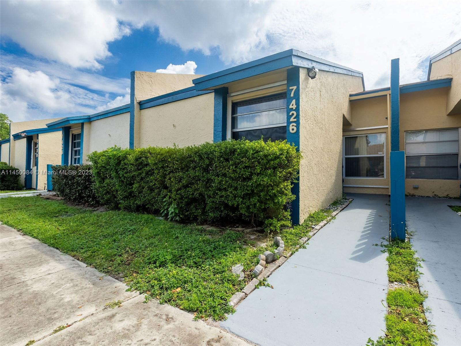 7426 NW 34th Street Lauderhill FL 33319