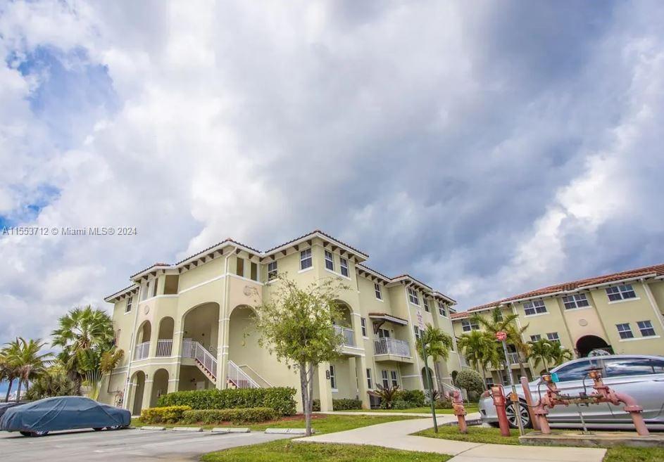 260 NW 109th Avenue Miami FL 33172