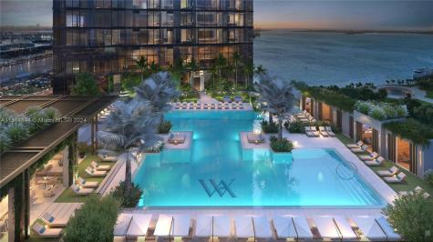 300 N Biscayne Boulevard Miami FL 33132