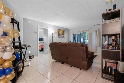 4000 NW 44th Avenue Lauderdale Lakes FL 33319