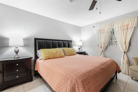 4000 NW 44th Avenue Lauderdale Lakes FL 33319